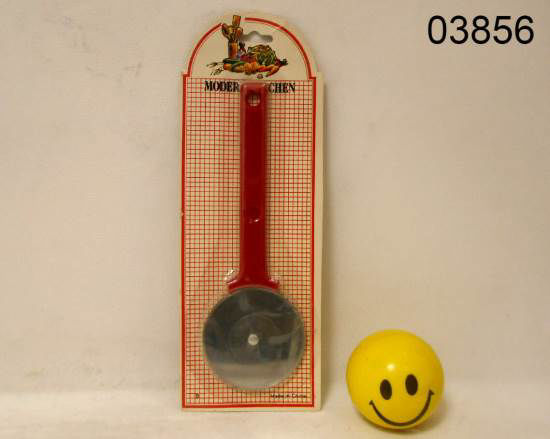 Imagen de CORTA PIZZA BLISTER 1.26